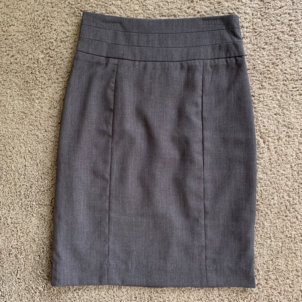 H&M Gray Pencil Skirt